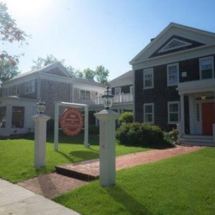 Фотография гостиницы Bridgehampton Inn