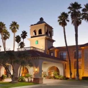 Фотографии гостиницы
Embassy Suites Lompoc - Central Coast