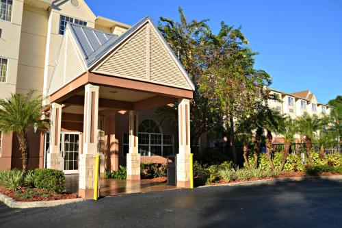 Фотография гостиницы Floridian Hotel and Suites International Drive