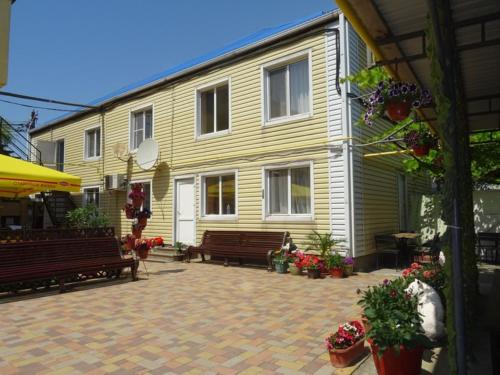 Фотография гостевого дома Три сестры