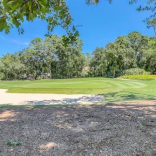 Фотография гостевого дома 2372 Racquet Club 3 BR Sea Pines Condo