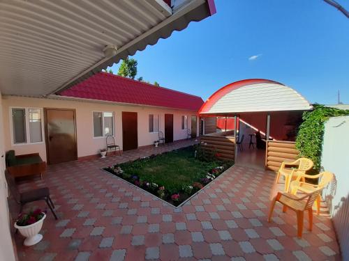 Фотографии мини отеля
Семейный дворик