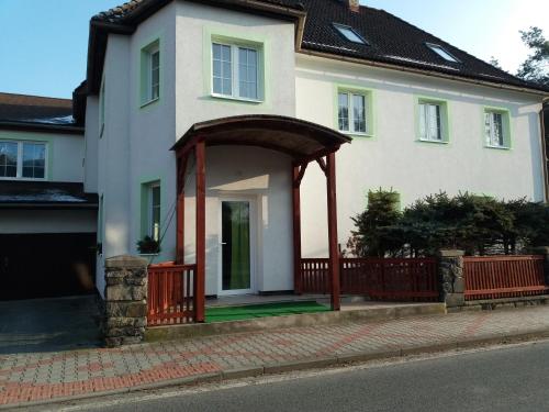 Фотография гостевого дома Penzion Diana Máchovo jezero