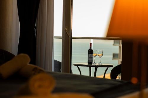 Фотографии гостиницы
Holiday Lux Tower