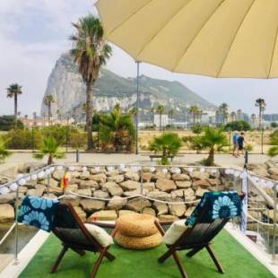 Фотографии мини отеля 
            Boat Haus - Mediterranean Experience (Alcaidesa)