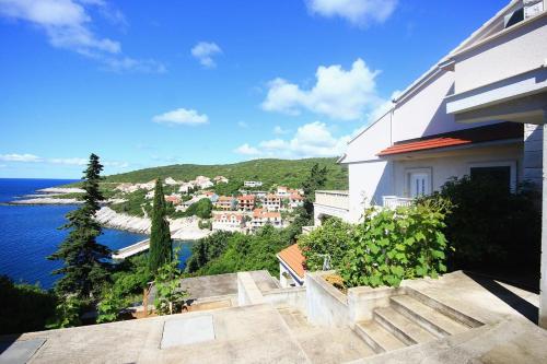 Фотография гостевого дома Apartments with a parking space Zavalatica, Korcula - 9690