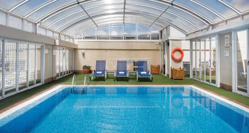 Фотография гостиницы NH Valencia Center