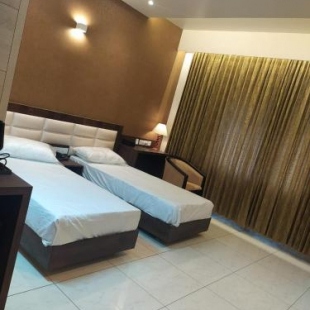 Фотография гостиницы Hotel Foxglove International