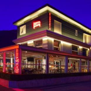 Фотографии мини отеля
Locanda Black and White Sondrio