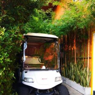 Фотографии гостиницы
Resort V - MRT Huai Khwang