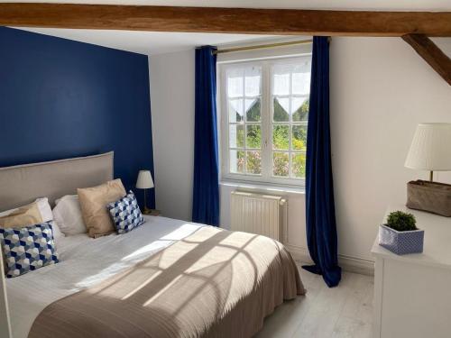 Фотографии гостевого дома
2 chambres, 4 a 6 voyageurs en centre ville, à 5 mins du zoo