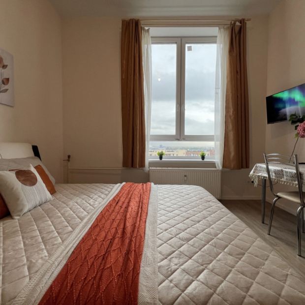 Фотографии квартиры 
            Квартира Студия Уточкина 8/1-349