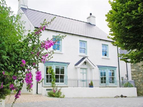 Фотография гостевого дома Llys Y Coed