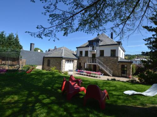 Фотография гостевого дома Large, luxury holiday villa for large groups with sauna and fitness