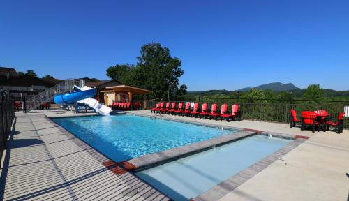 Фотография гостиницы Howard Johnson by Wyndham Pigeon Forge