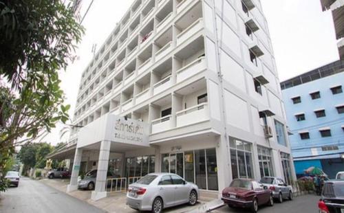 Фотография гостиницы Lee Garden Bangkok