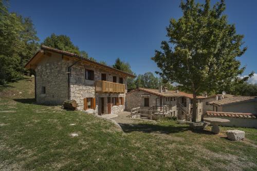 Фотография гостевого дома Albergo Diffuso Forgaria Monte Prat