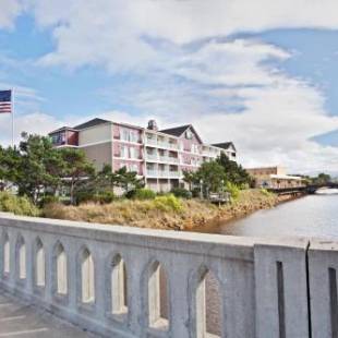 Фотографии гостиницы
Holiday Inn Express Hotel & Suites Seaside Convention Center, an IHG Hotel