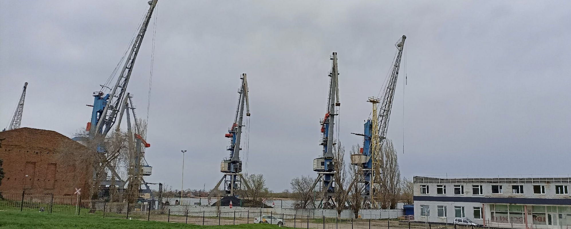 Азовский морской порт