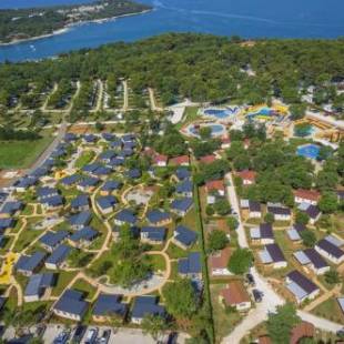 Фотографии базы отдыха
Lanterna Premium Camping Resort by Valamar