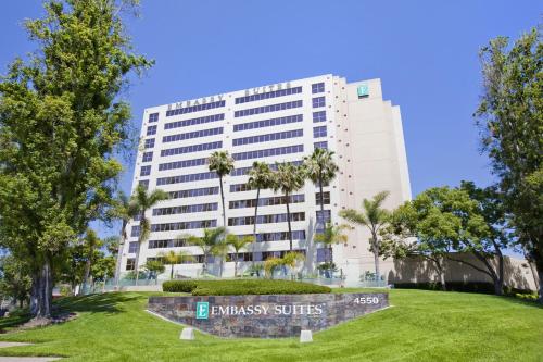 Фотография гостиницы Embassy Suites by Hilton San Diego - La Jolla