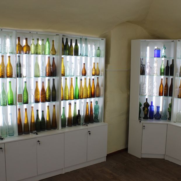Фотография Музей стеклянных бутылок