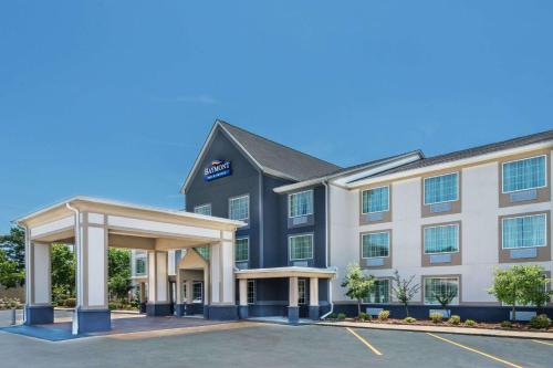 Фотография гостиницы Comfort Inn & Suites North Little Rock JFK Blvd
