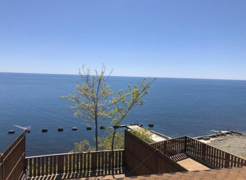 Фотографии мини отеля
Прибрежная сказка