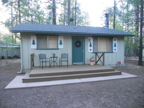 Фотография гостевого дома Adair Springs Cabin