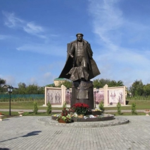 Фотография памятника Памятник Кутузову