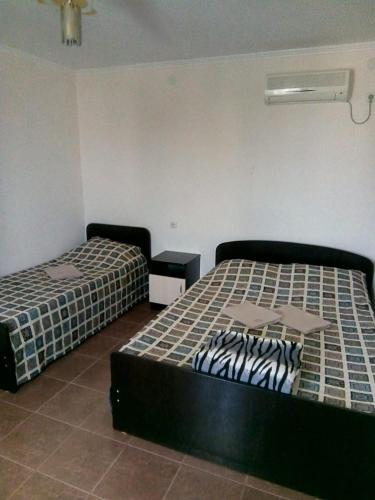 Фотографии гостевого дома
Летний дворик в Росомахе