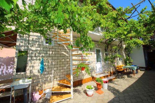 Фотографии гостевого дома
Коттедж Тургенева, 98б