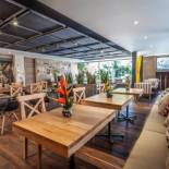 Фотография гостиницы Mika Suites