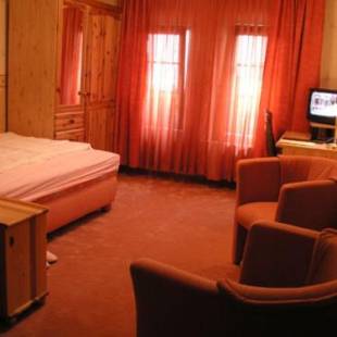 Фотографии гостиницы
Hotel Am Rathaus