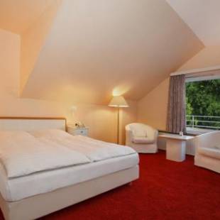 Фотографии гостиницы
Gästehaus Kaiserhof Lübeck