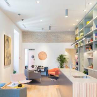 Фотографии гостиницы
The Radical Hotel Roma