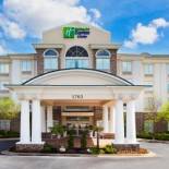 Фотография гостиницы Holiday Inn Express Phenix City-Fort Benning, an IHG Hotel