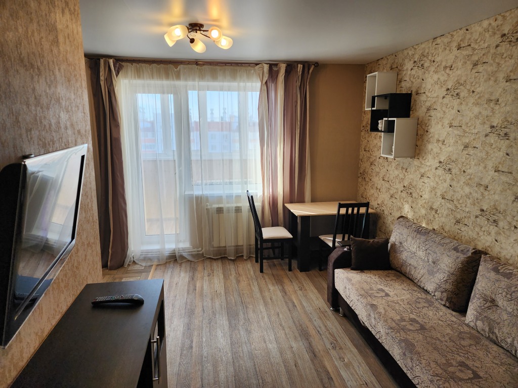 Фотография квартиры Квартира Студия с Балконом и Видом на Озеро Чебаркуль Рядом с Вокзалом