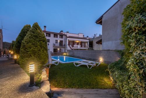 Фотография апарт отеля Aparthotel Cal Marçal