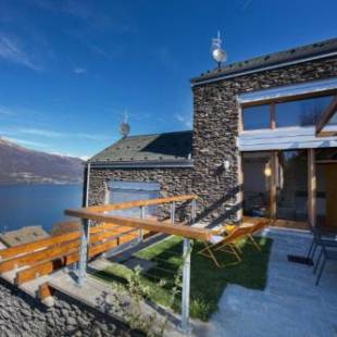 Фотографии гостевого дома
Paradiso del lago