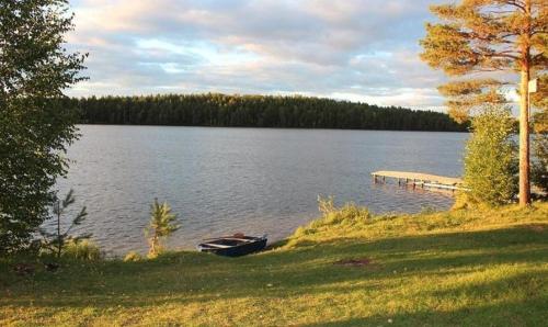 Фотографии базы отдыха
Харская заимка