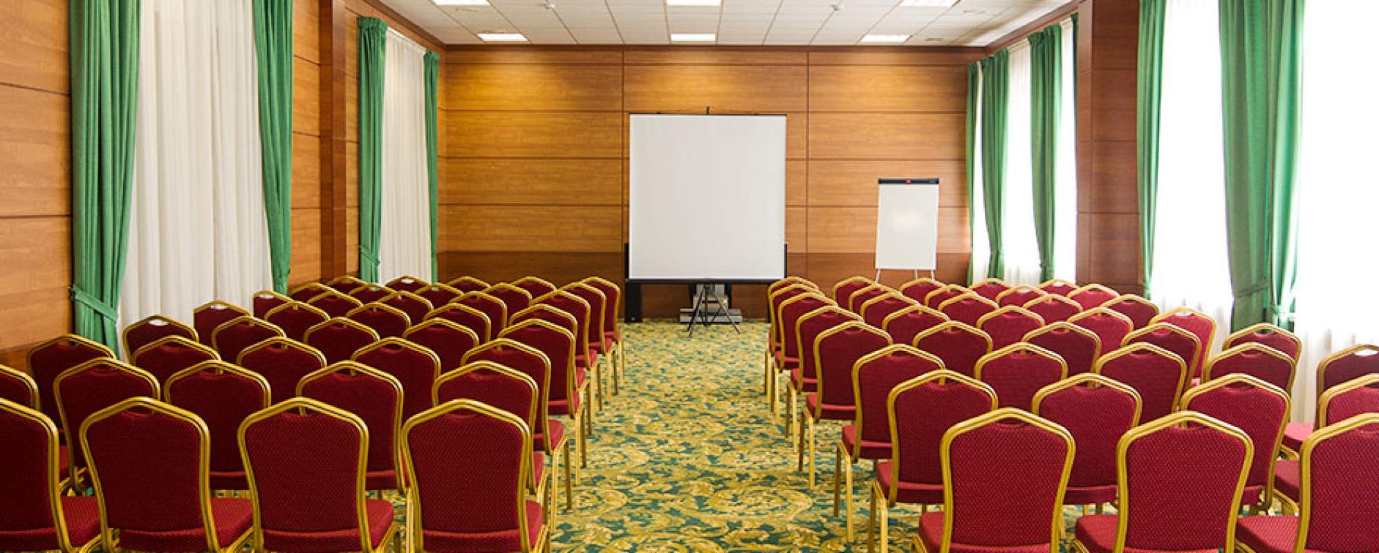 Фотографии конференц-зала Малахит