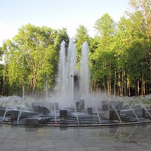 Фотография достопримечательности Фонтан в парке Победы