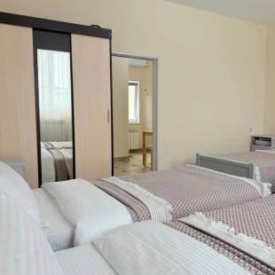 Фотография квартиры Апартаменты комфортные на 3 этаже – идеальна для командировок