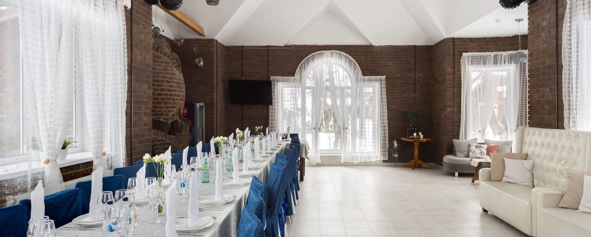 Фотографии банкетного зала Каменный цветок