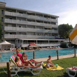 Фотографии апарт отеля
Aparthotel Albatros