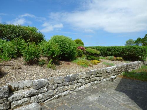 Фотография гостевого дома Limestone Cottage, Ennis