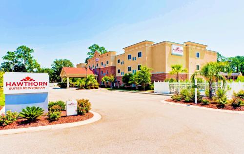 Фотография гостиницы Hawthorn Suites by Wyndham - Kingsland, I-95 & Kings Bay Naval Base Area