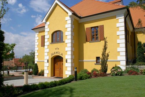 Фотография гостиницы Hotel Akademie a depandance Vila Jarmila