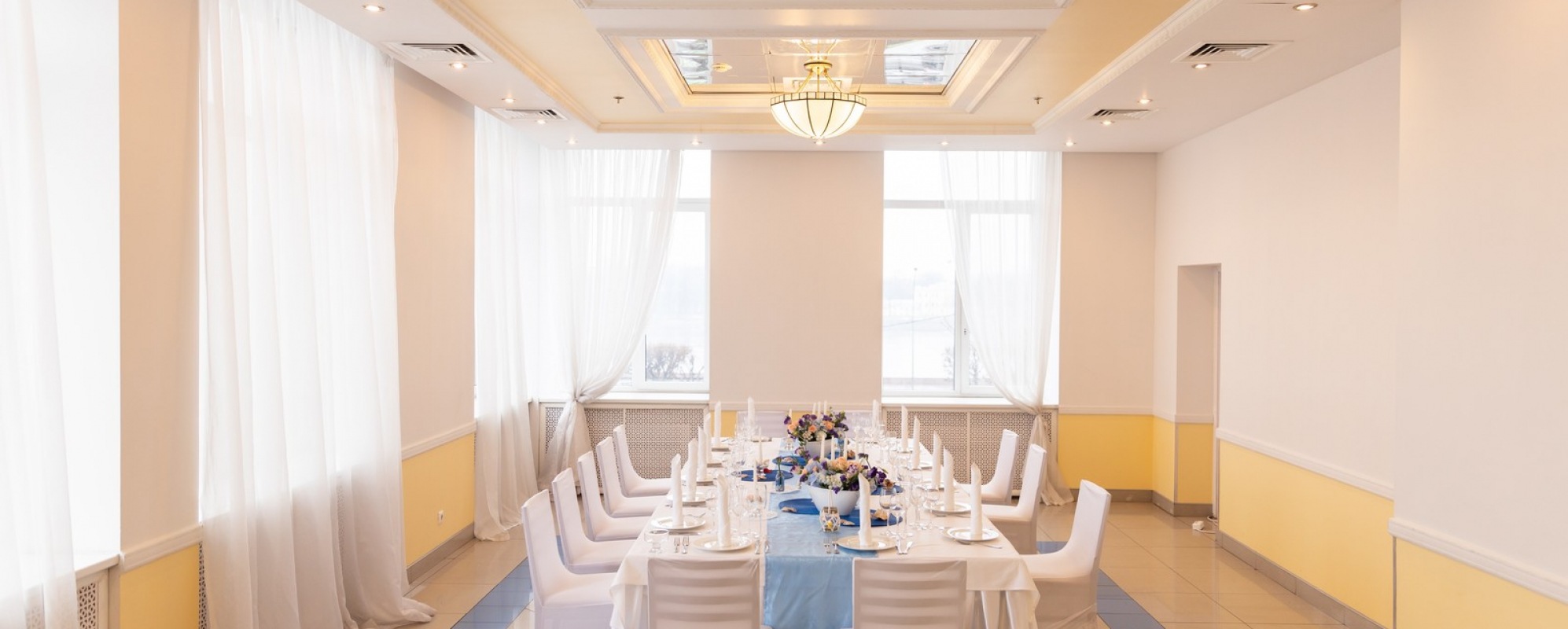 Фотографии банкетного зала Малоохтинский зал